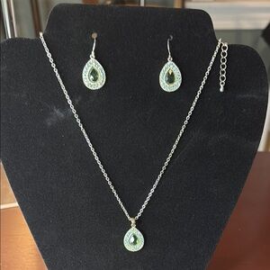 Elegant Blue, Green and Silver Jewelry Set